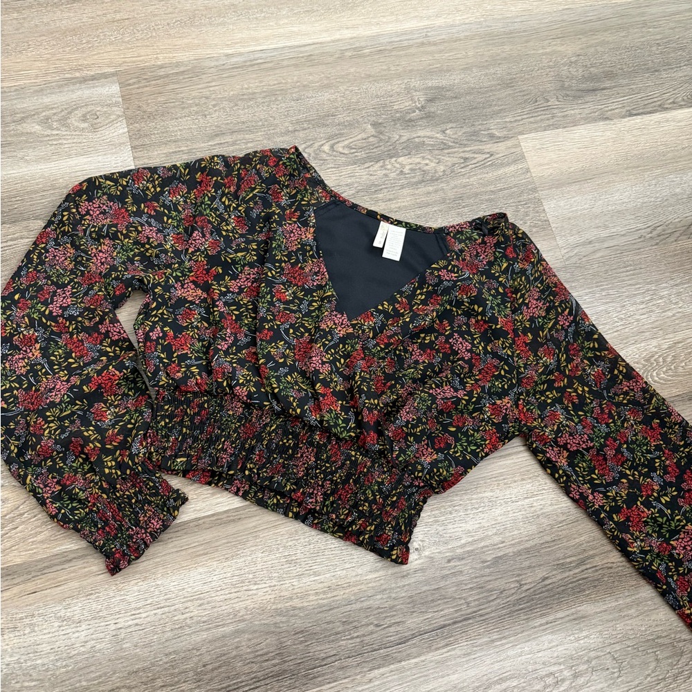 Floral Long Sleeve Crop Top